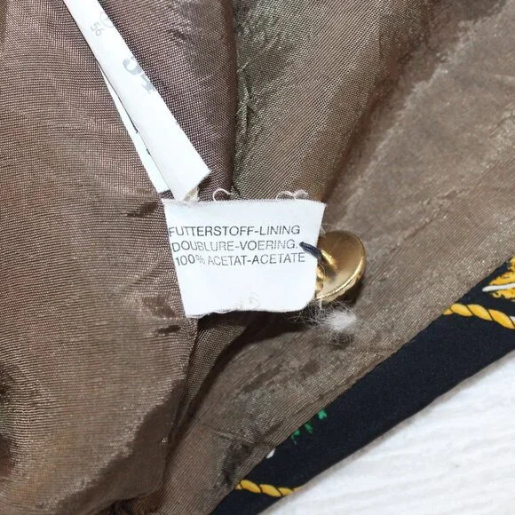 Schneberger Blouse Plus Sz Womens US 24 Royal Crest Pattern Button Front - Picture 15 of 16